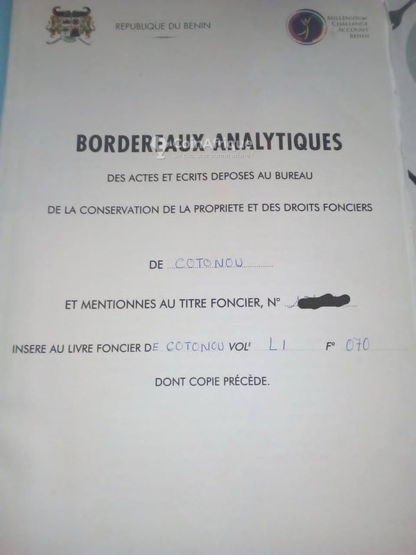 Terrain exceptionnel de 706 m² avec titre foncier et parcelles clôturées