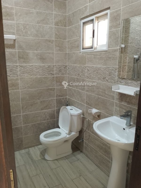 Villa luxueuse de 3 chambres avec piscine et jardin privé