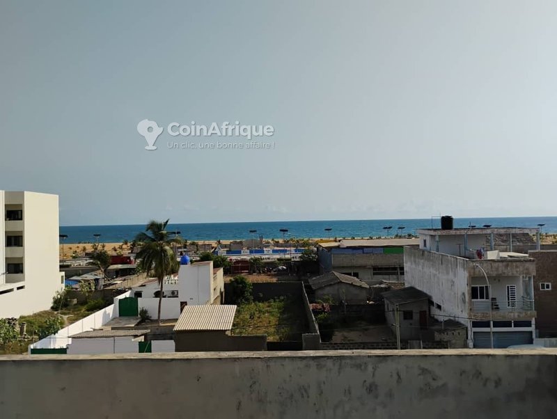 Appartement meublé d'une pièce avec climatisation à Fidjrossè Plage