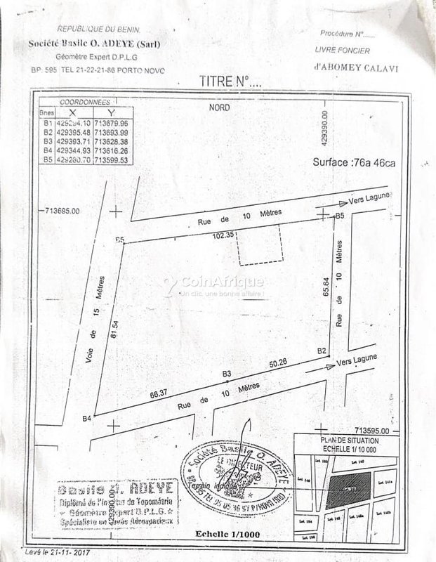 Terrain spacieux de 7646 m² entièrement clôturé - Idéal pour projets d'envergure