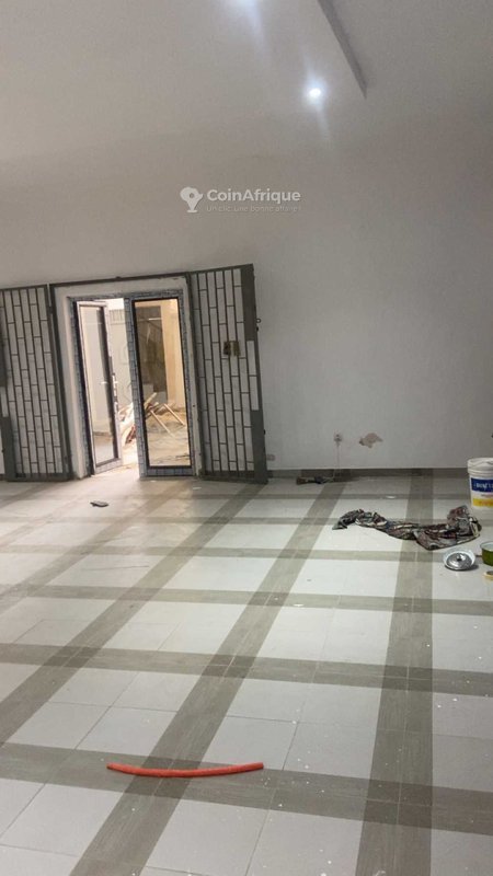 Immeuble de standing avec 6 chambres et équipements haut de gamme