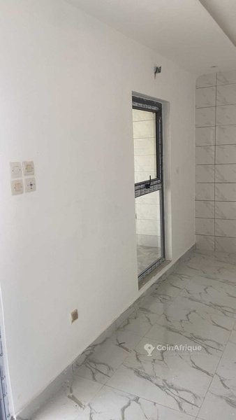 Immeuble de standing avec 6 chambres et équipements haut de gamme