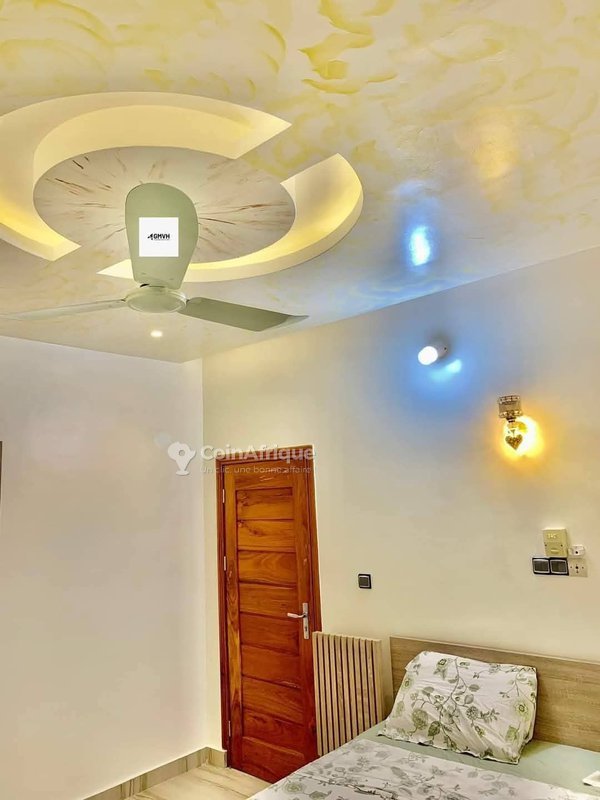 Penthouse meublé de luxe avec 2 chambres et équipements haut de gamme