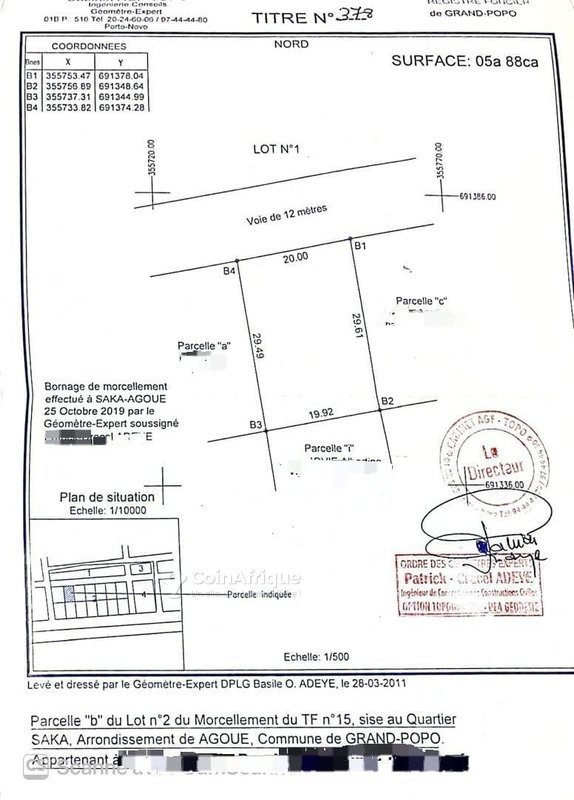 Terrain en deuxième position du goudron avec titre foncier personnel - 588 m²