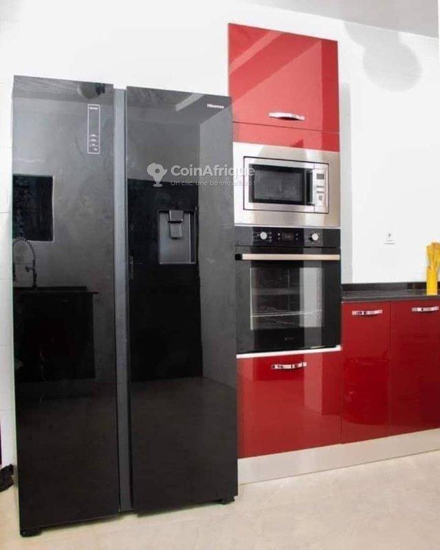 Villa luxueuse de 3 chambres avec climatisation et garage spacieux