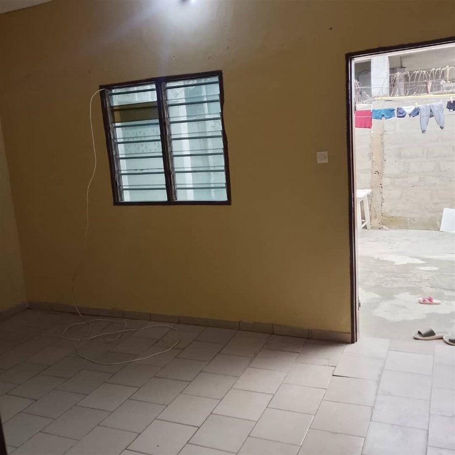 Appartement 1 pièce avec sanitaires et compteur individuel