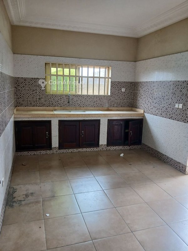 Villa de 3 pièces avec entrée personnelle et garage