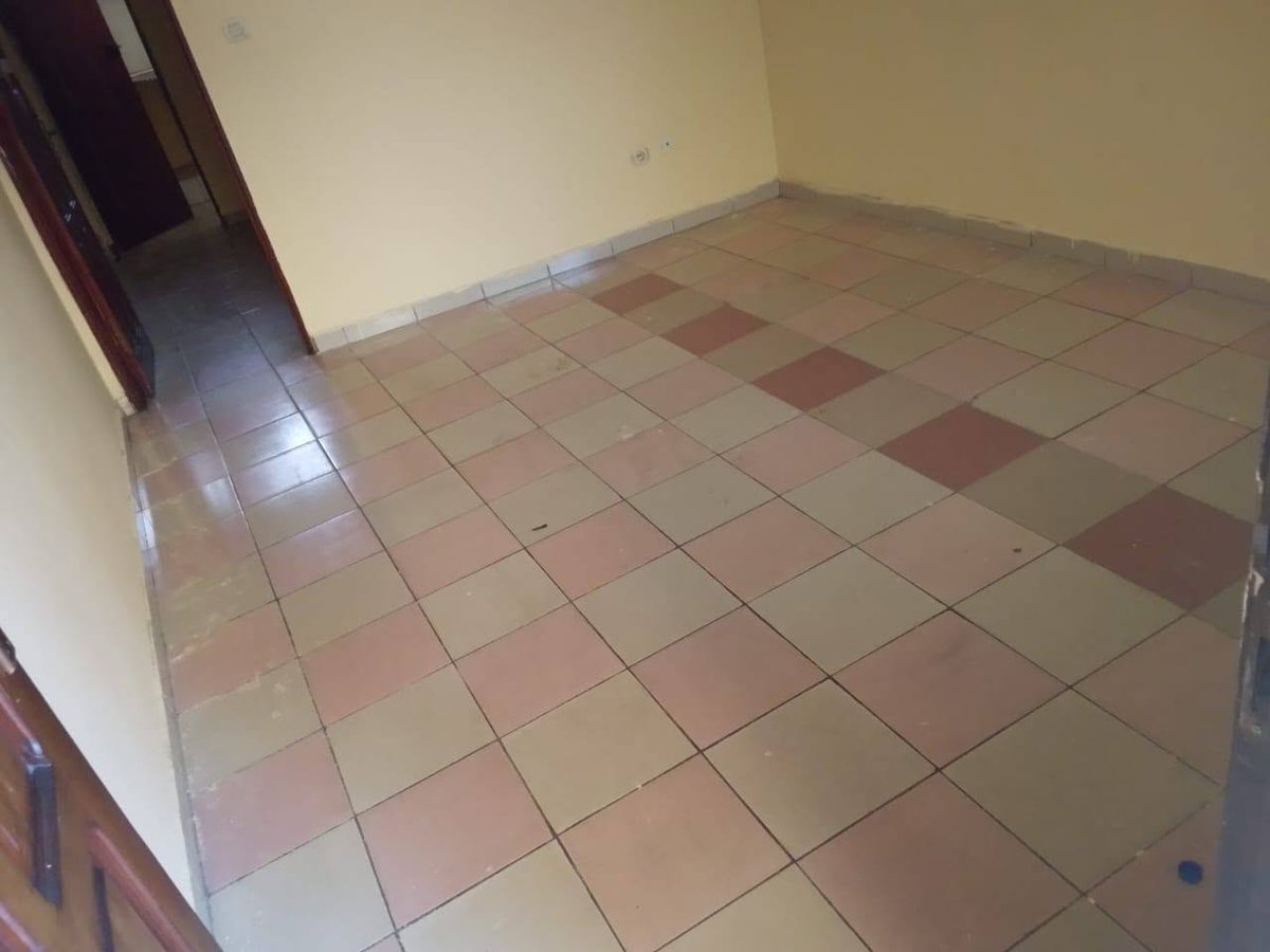 Appartement cosy d'une pièce avec salon et sanitaire intégré