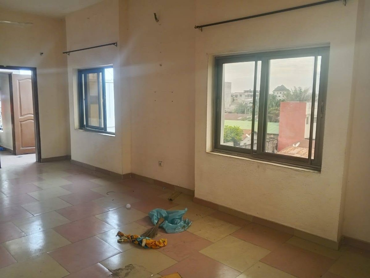 Appartement cosy de 2 pièces avec balcon et intimité optimale