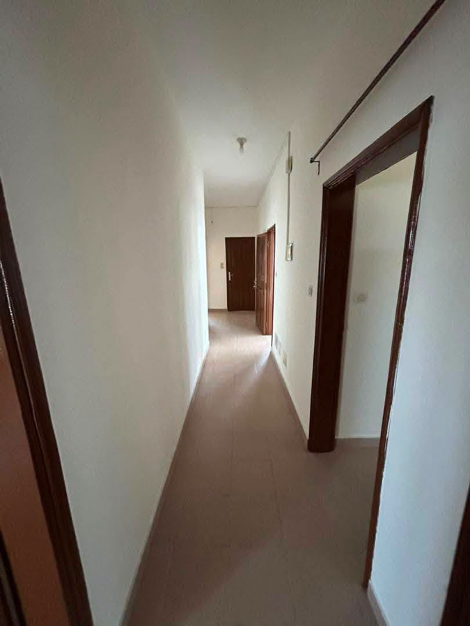 Appartement spacieux de 3 pièces avec équipements haut de gamme et balcon privé