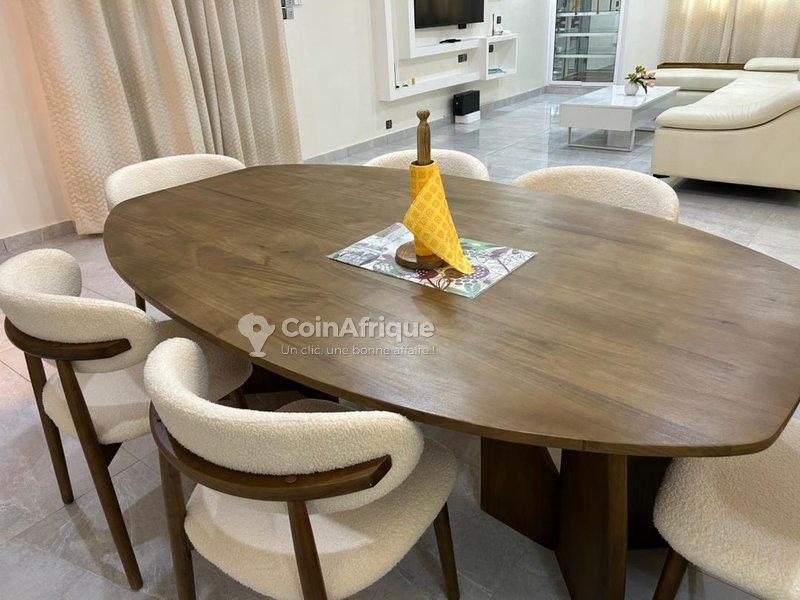 Appartement meublé de 3 pièces avec terrasse privative et équipements haut de gamme