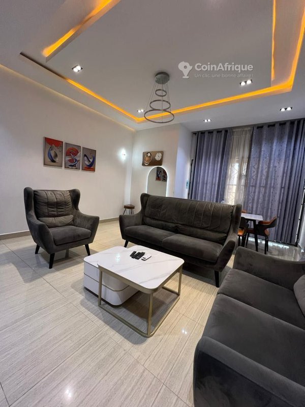 Appartement meublé haut standing de 3 pièces avec climatisation et équipements premium