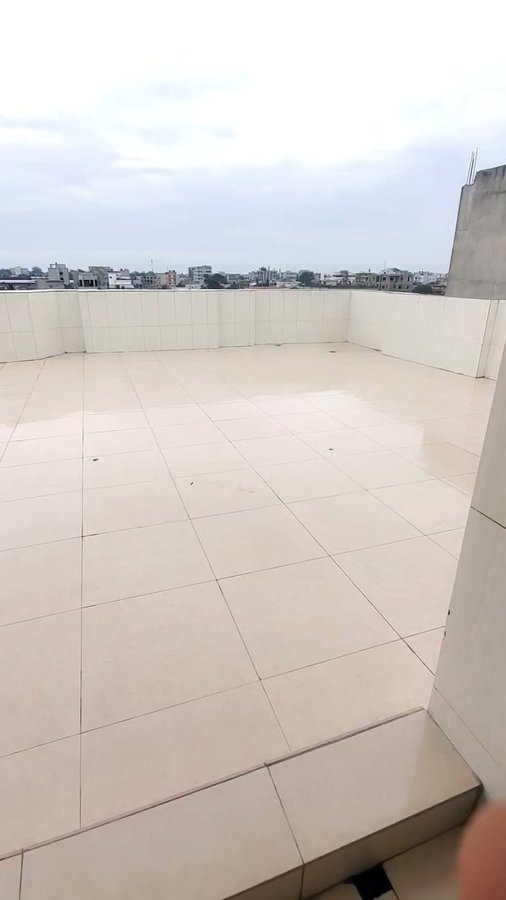 Appartement de 3 pièces avec terrasse et gardiennage 24h/24