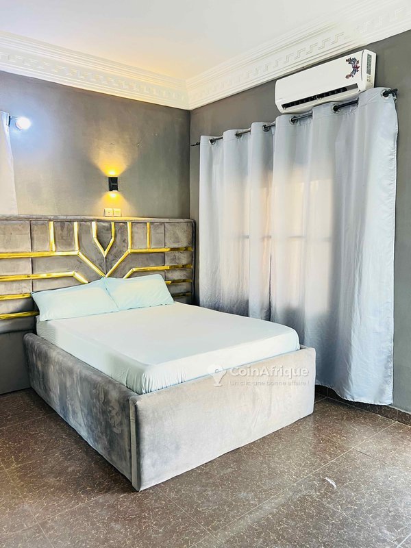 Appartement meublé d'exception avec climatisation et espace vert
