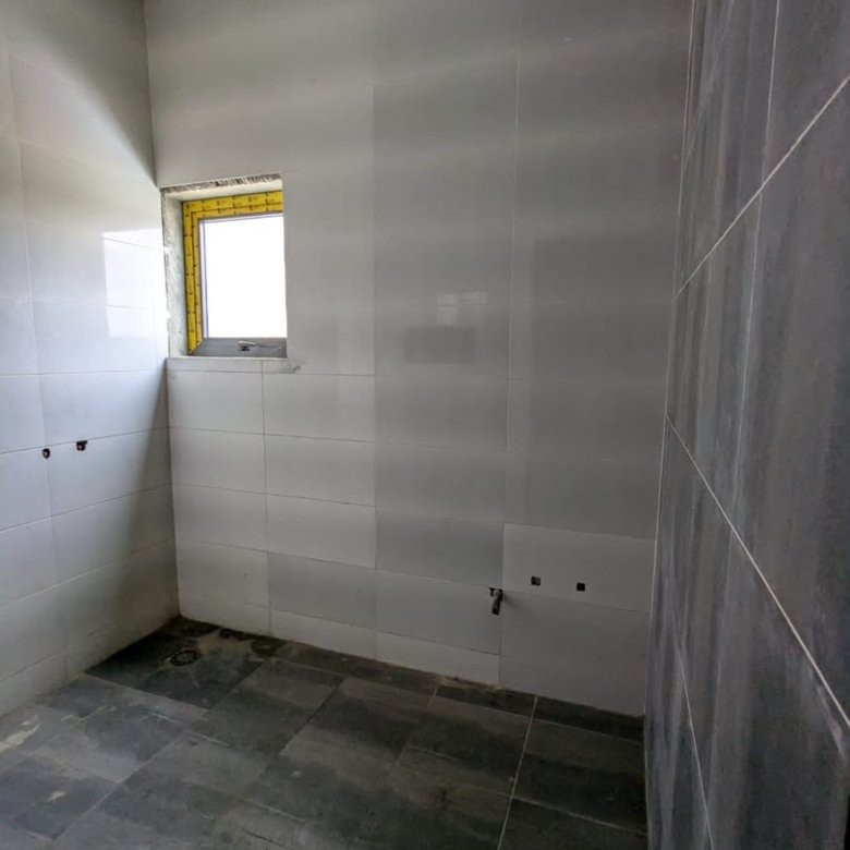 Magnifique villa de 4 pièces avec titre foncier personnel