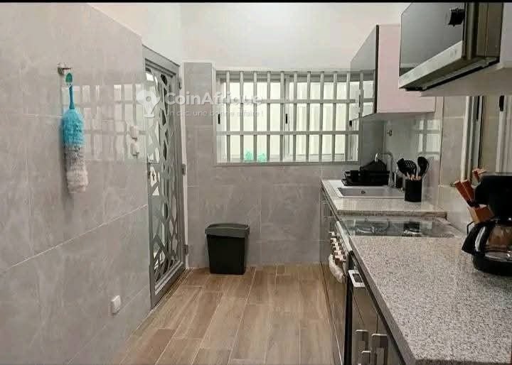 Appartement meublé 2 pièces avec finitions haut de gamme et accès privé