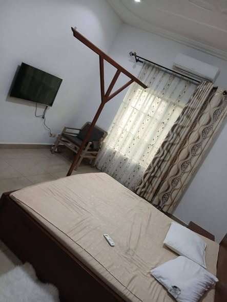 Villa luxueuse de 3 chambres avec sécurité 24/24 et jardin spacieux