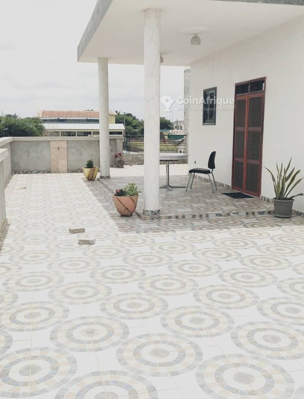 Appartement meublé d'exception - Studio climatisé avec grande terrasse sécurisée