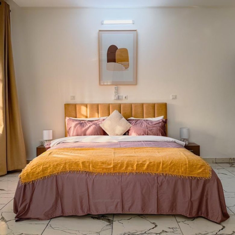 Appartement meublé de 2 pièces avec vue sur mer et balcon équipé