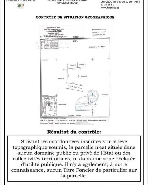 Terrain loti et recasé de 358 m² en position privilégiée près du goudron