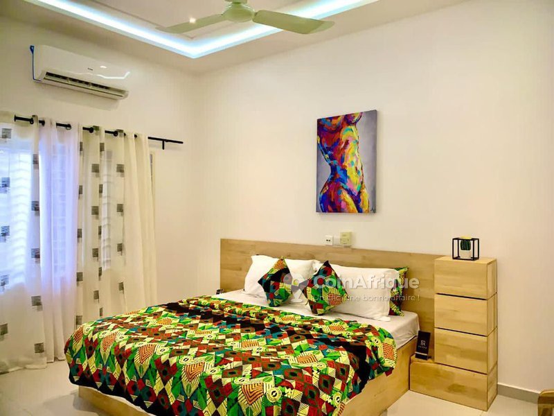 Appartement meublé de 3 pièces avec climatisation et sécurité 24h/24