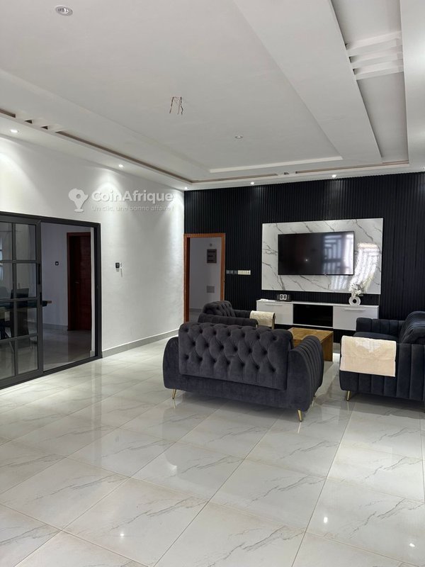 Appartement meublé de 2 pièces avec services inclus et commodités modernes