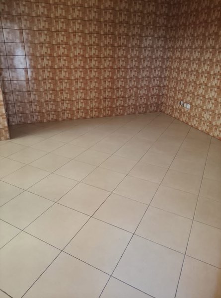 Appartement 2 pièces avec équipements complets et emplacement stratégique