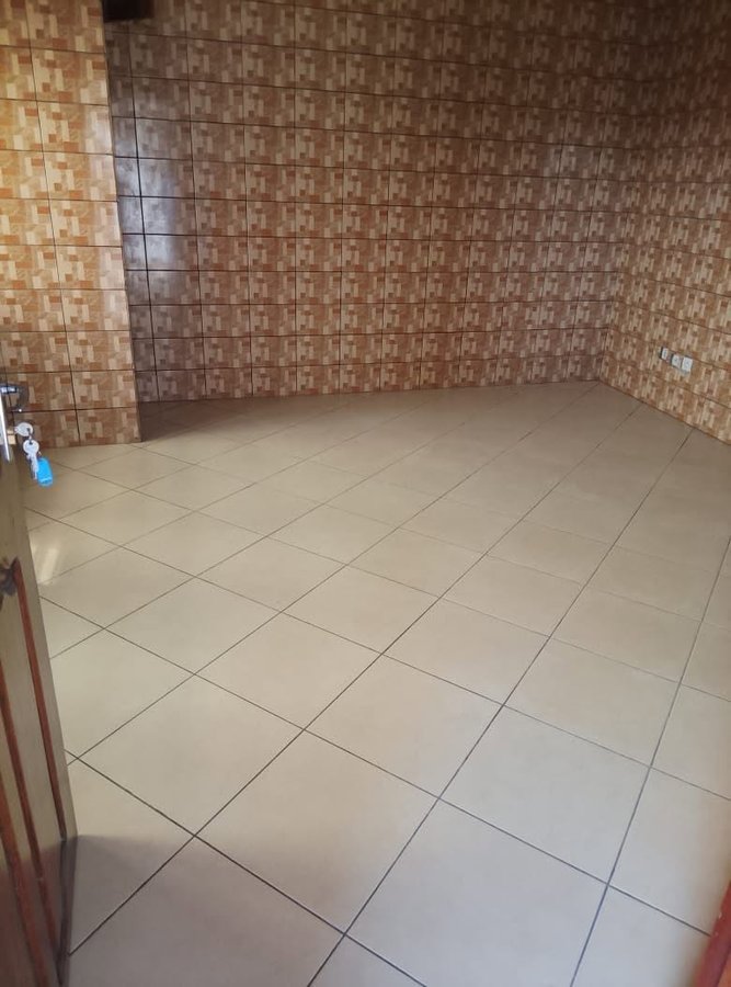 Appartement 2 pièces avec équipements complets et emplacement stratégique