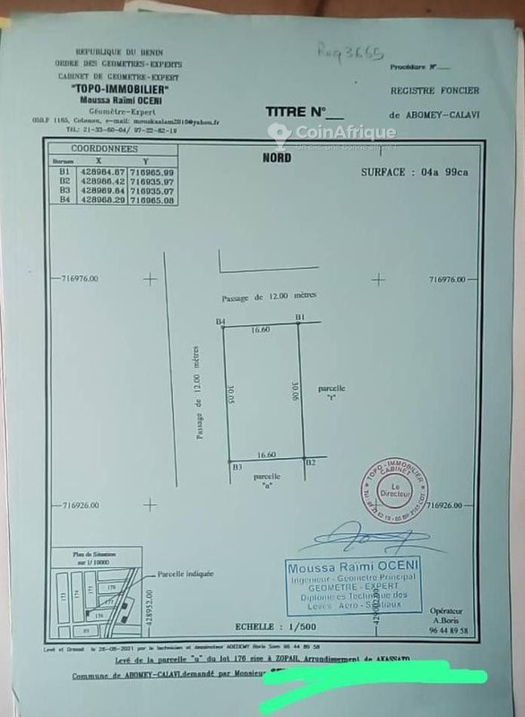 Terrain de 1000 m² en angle de rues avec titre foncier personnel
