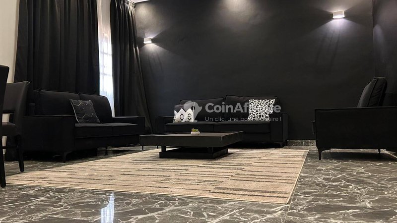 Appartement meublé de 3 pièces avec emplacement stratégique et confort moderne