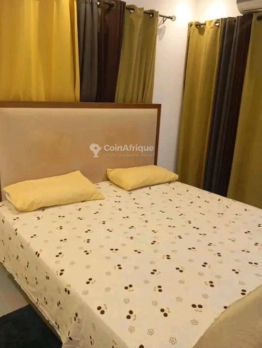 Appartement meublé d'une pièce avec climatisation et terrasse - Idéal pour location saisonnière