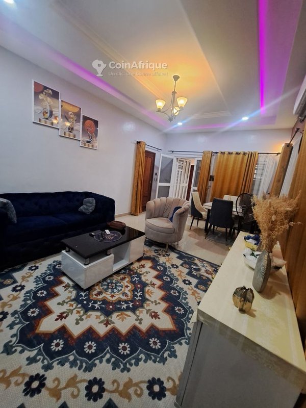 Appartement meublé de 2 pièces avec climatisation et accès plage