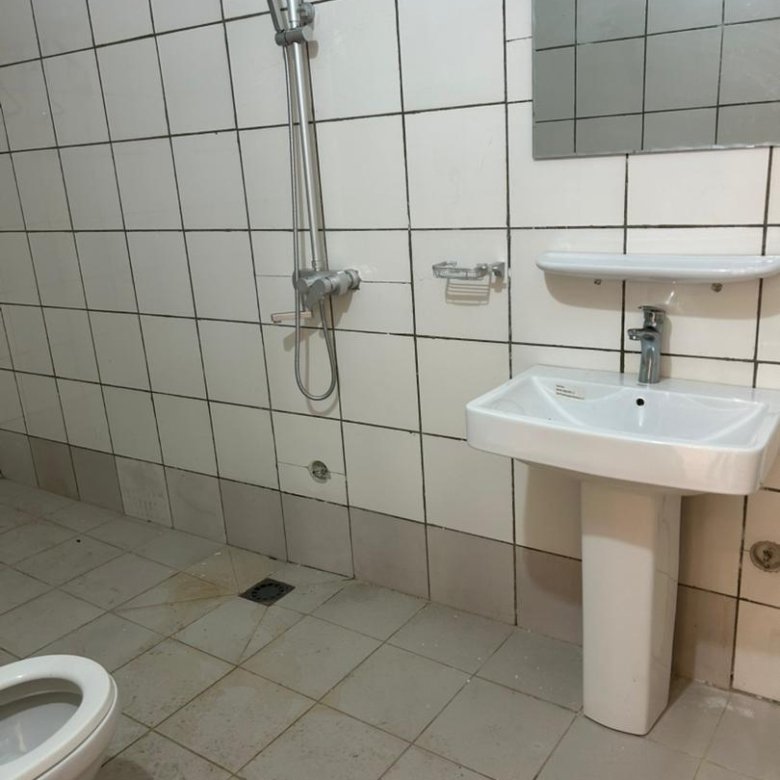 Villa luxueuse de 4 pièces avec climatisation et garage double