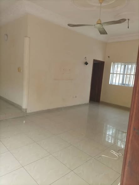 Maison de 3 pièces avec entrée personnelle et garage privé