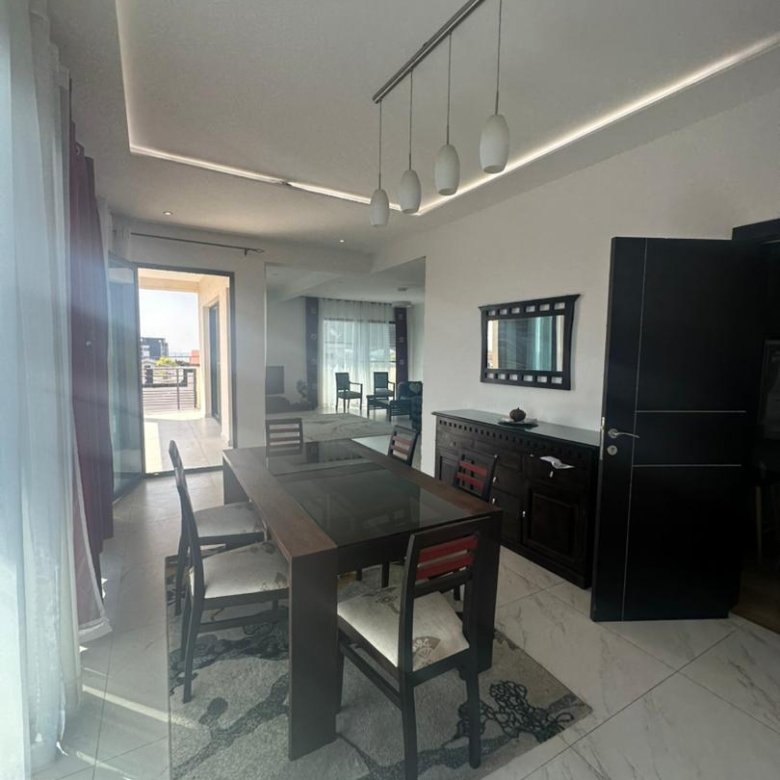 Appartement meublé de 3 pièces avec terrasse et vue sur mer