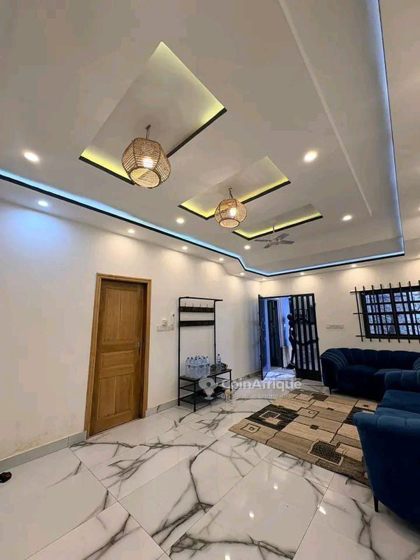 Villa luxueuse de 3 chambres avec piscine privée et espaces extérieurs aménagés