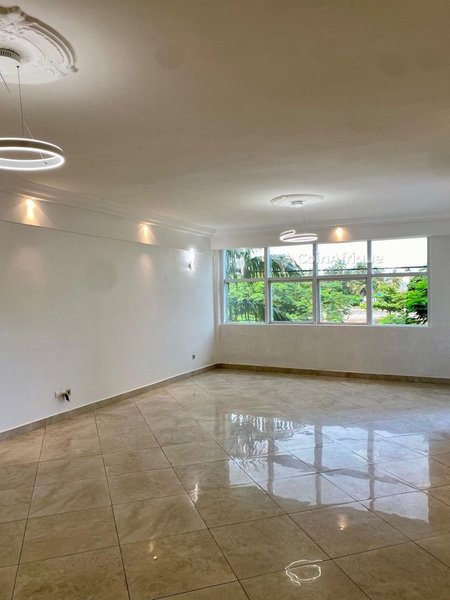 Appartement F4 de standing avec terrasse et dépendance autonome dans un environnement calme