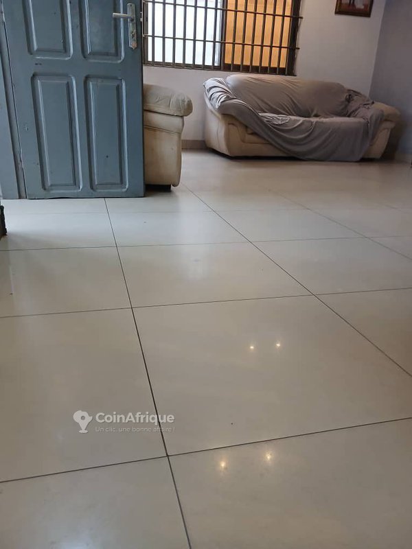 Villa luxueuse de 3 pièces avec garage fermé et véranda spacieuse