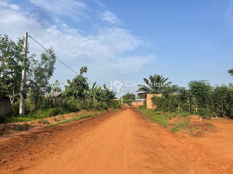 Terrain de 500 m² avec paiement échelonné et plaque d'identification offerte