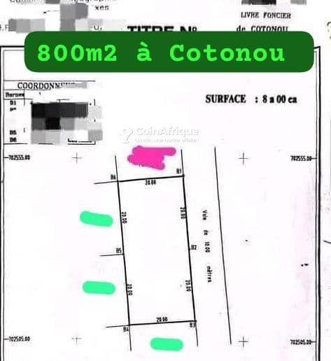 Terrain spacieux de 800 m² avec clôture et titre foncier