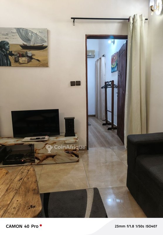 Appartement meublé d'une pièce avec équipements haut de gamme