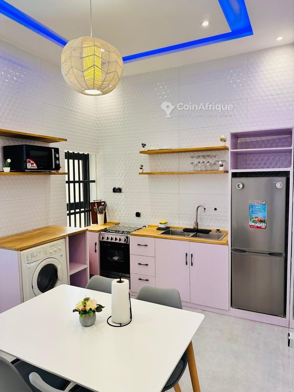 Appartement meublé 1 pièce avec Wifi et Canal+ gratuit - Confort moderne et bien aménagé