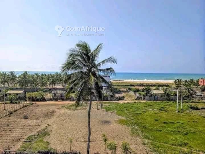 Terrain exceptionnel de 1200 m² avec titre foncier - Investissement idéal en zone hôtelière