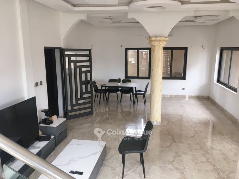 Villa neuve avec documents à jour et vente urgente