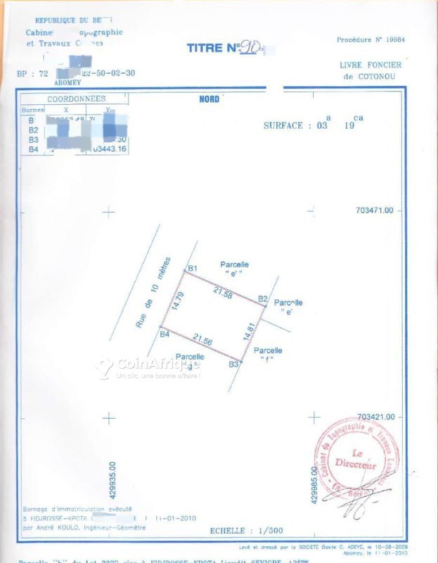 Terrain stratégique de 515 m² avec titre foncier et levé topographique à l'angle de rue