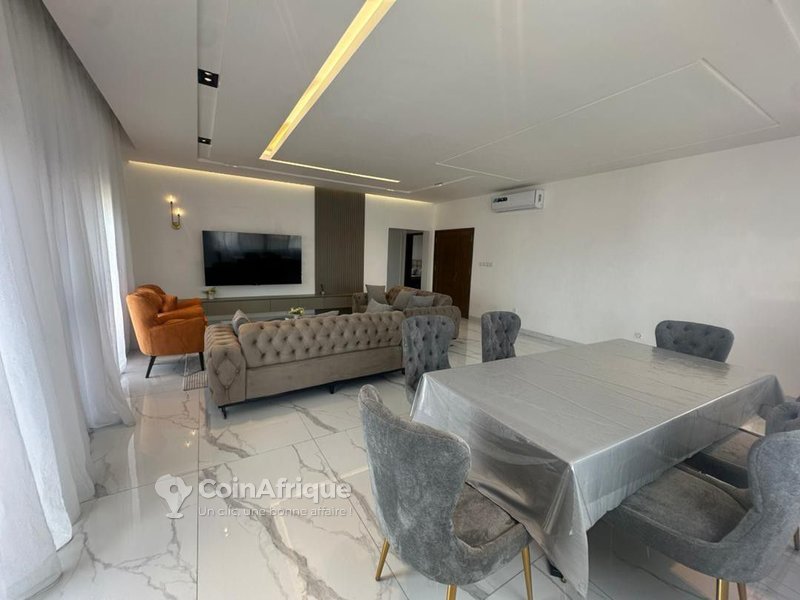 Appartement meublé de standing avec 3 pièces et services haut de gamme