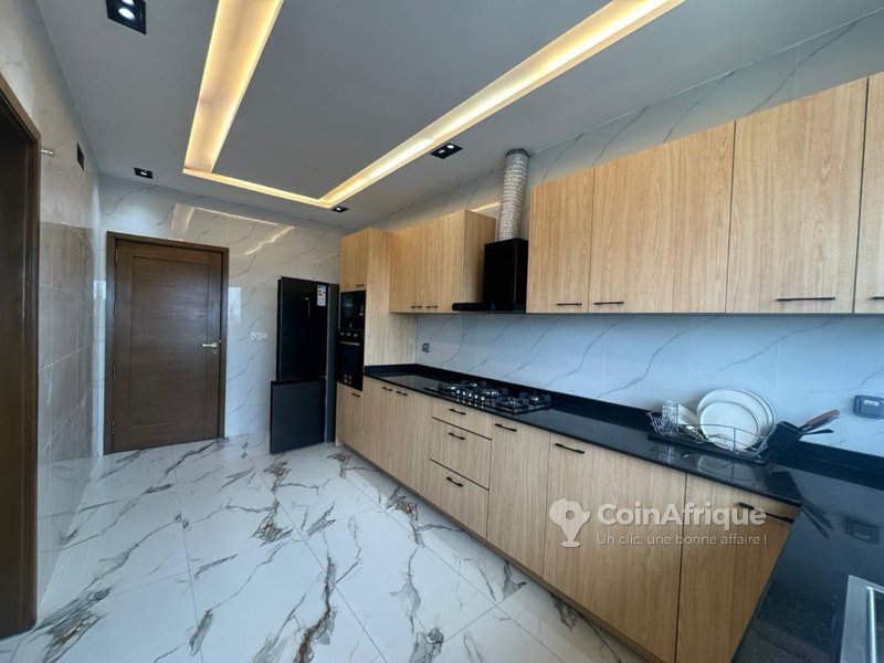 Appartement meublé de standing avec 3 pièces et services haut de gamme