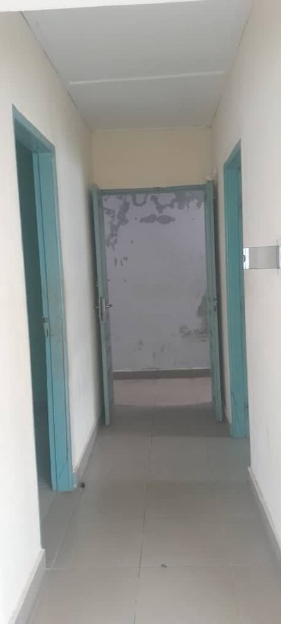Maison personnelle de 2 pièces avec garage et équipements haut de gamme