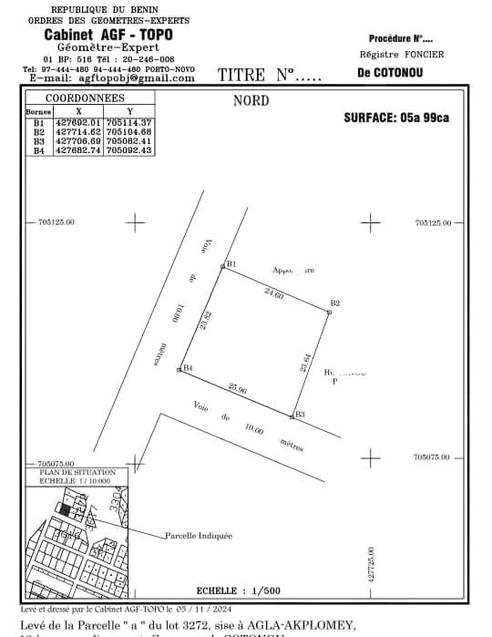 Grande parcelle recasée en angle rue avec dossier chez notaire