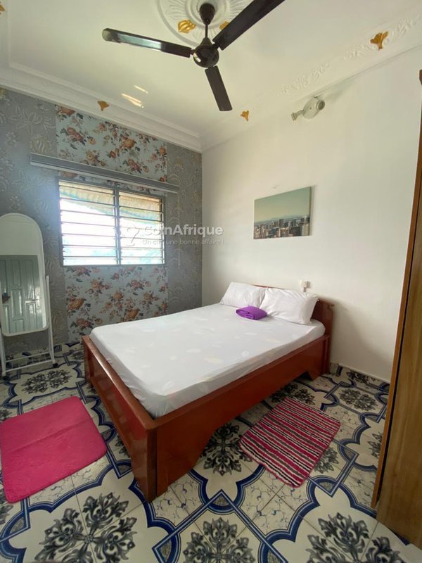 Appartement meublé de 3 pièces avec climatisation et WiFi